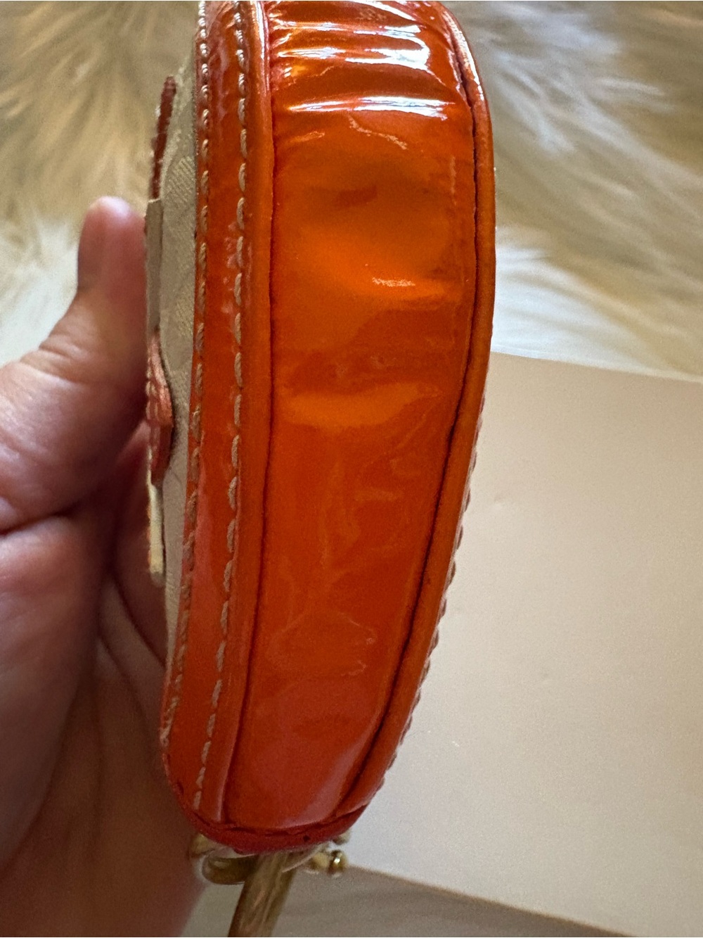 Y2K COACH VINTAGE HALF MOON LEATHER ORANGE FRUIT SLICE FLOWER WRISTLET KEYCHAIN - Picture 9 of 15